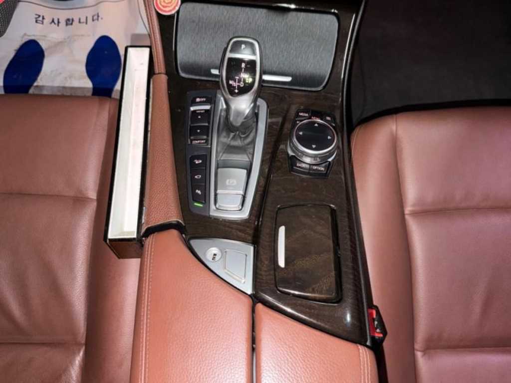 5시리즈 (F10) 528i xDrive 2014년식