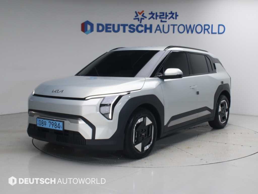 EV3 스탠다드 어스 2025년식