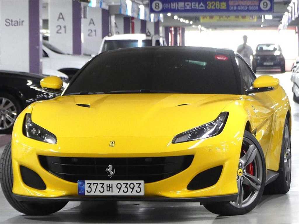 포르토피노 3.9 V8 2020년식