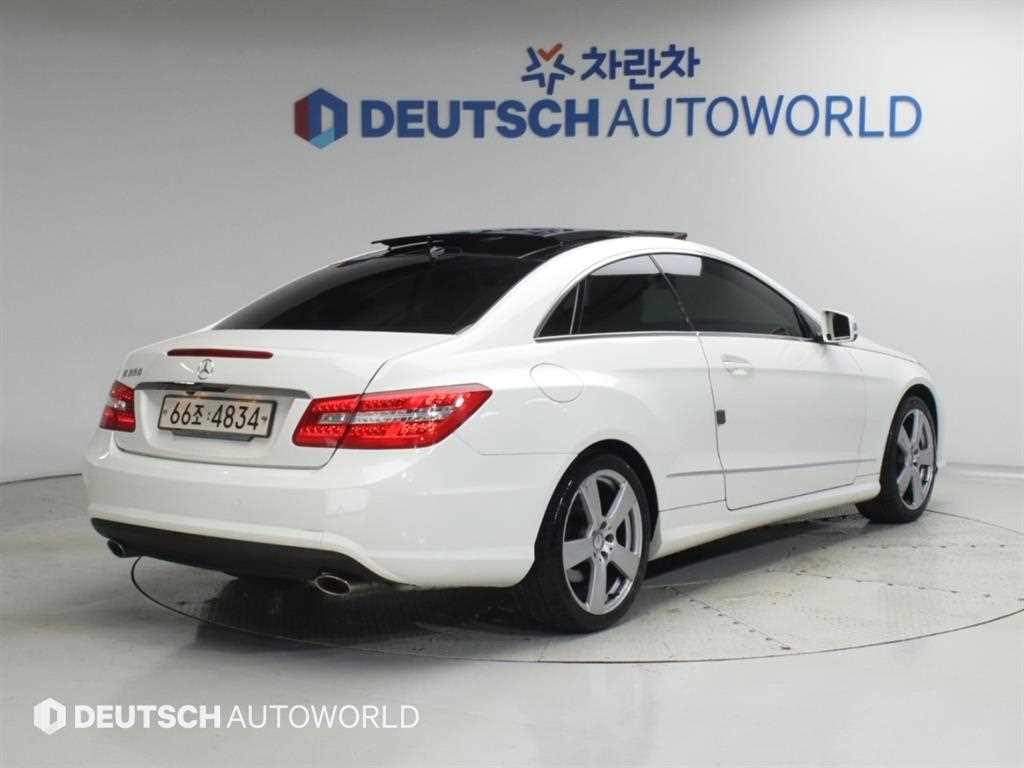 벤츠 E 클래스 E350 쿠페 사진 2/20