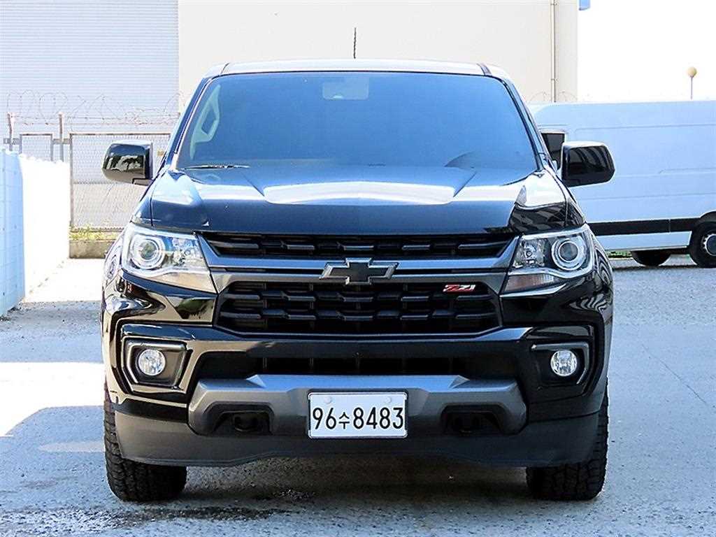 리얼 뉴 콜로라도 3.6 Z71-X 4WD 2022년식