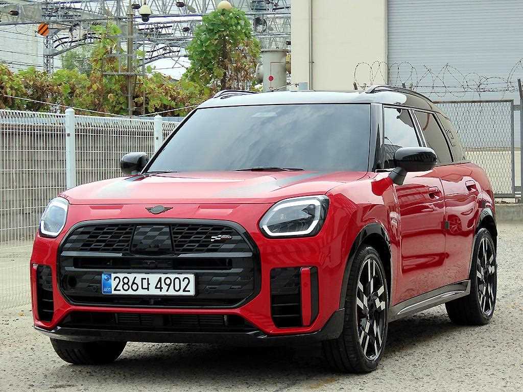 MINI 컨트리맨 2.0 JCW ALL4 사진 2/20