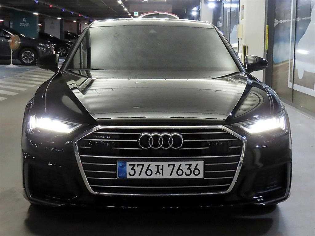 아우디 A6 45 TFSI 콰트로 사진 2/20