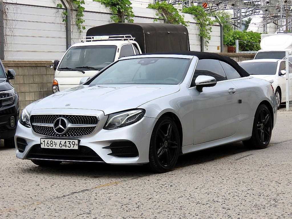 벤츠 E 클래스 E220d 카브리올레 사진 2/20