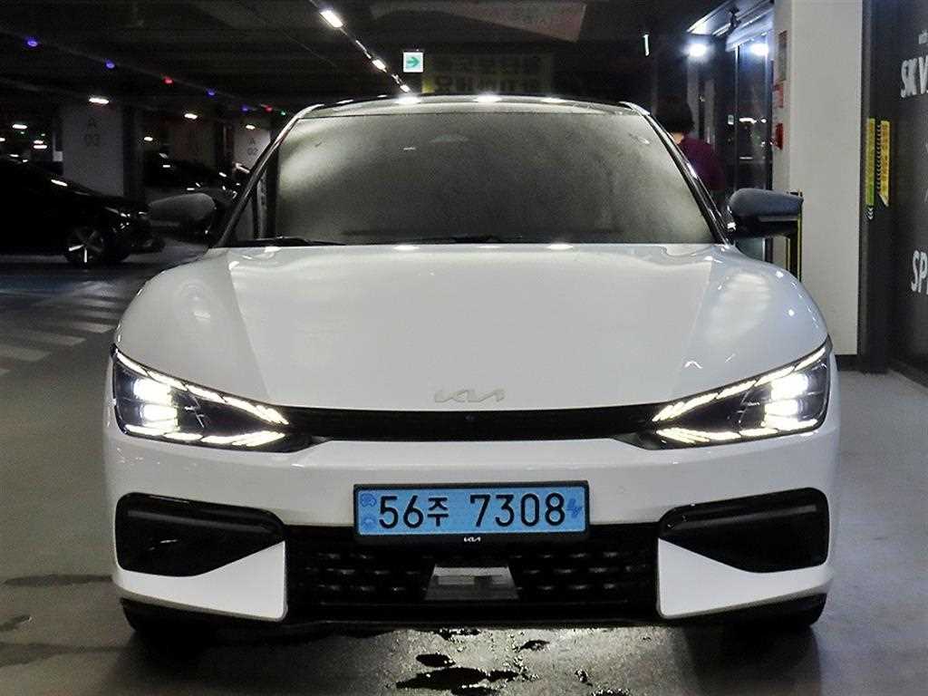 기아 EV6 롱레인지 AWD GT Line 사진 2/20