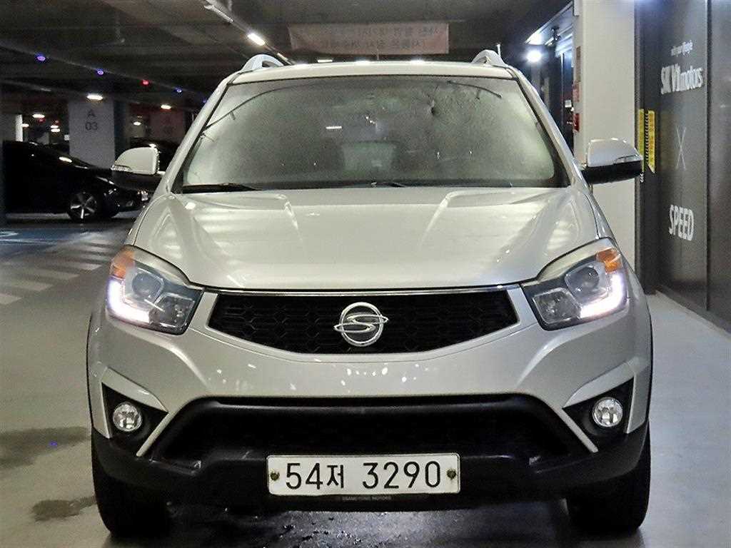 KGM 코란도 2WD 2.0 CVT 고급형 사진 2/20