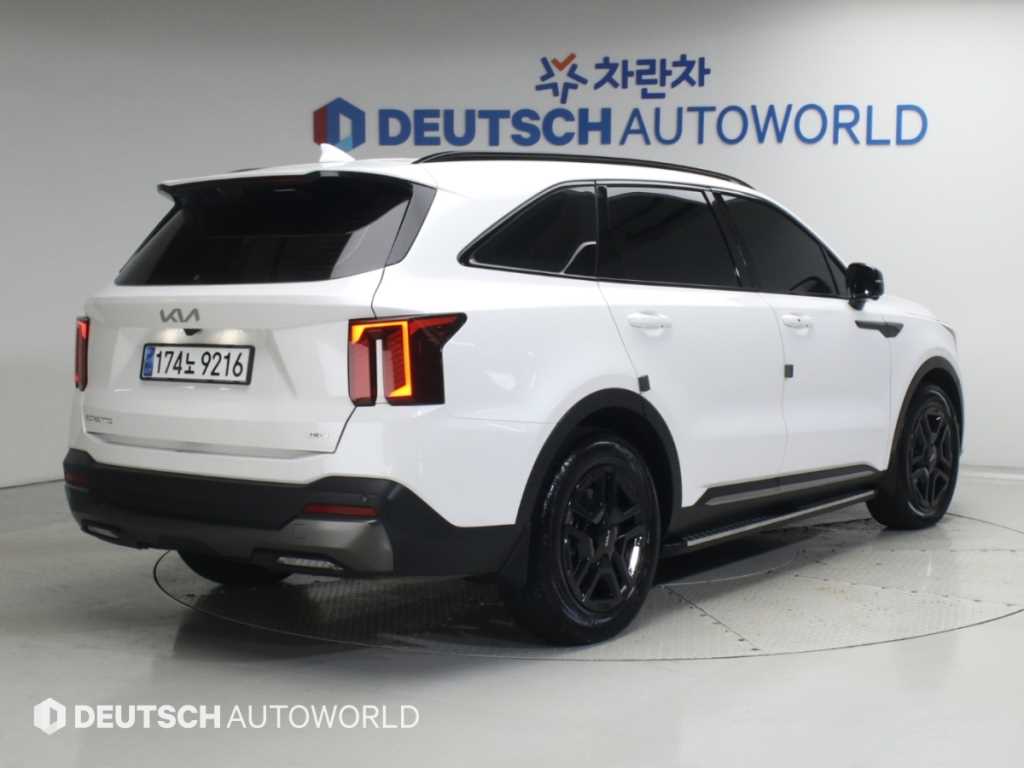 기아 쏘렌토 1.6T 2WD 시그니처 그래비티 사진 2/20