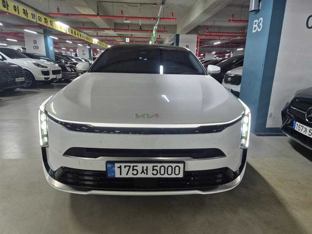 뉴 K8 2.5 2WD 시그니처 2025년식