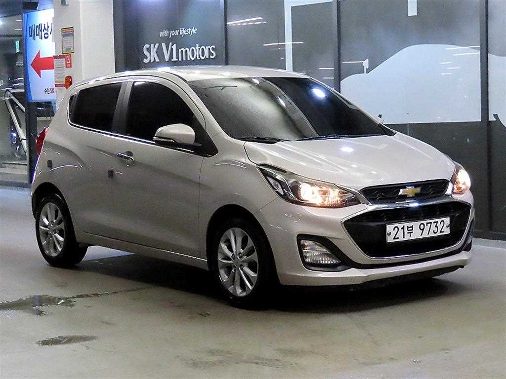 더뉴스파크 LT 2019년식