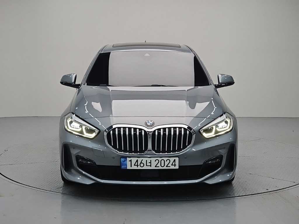 BMW 1시리즈 120i M 스포츠 사진 2/20