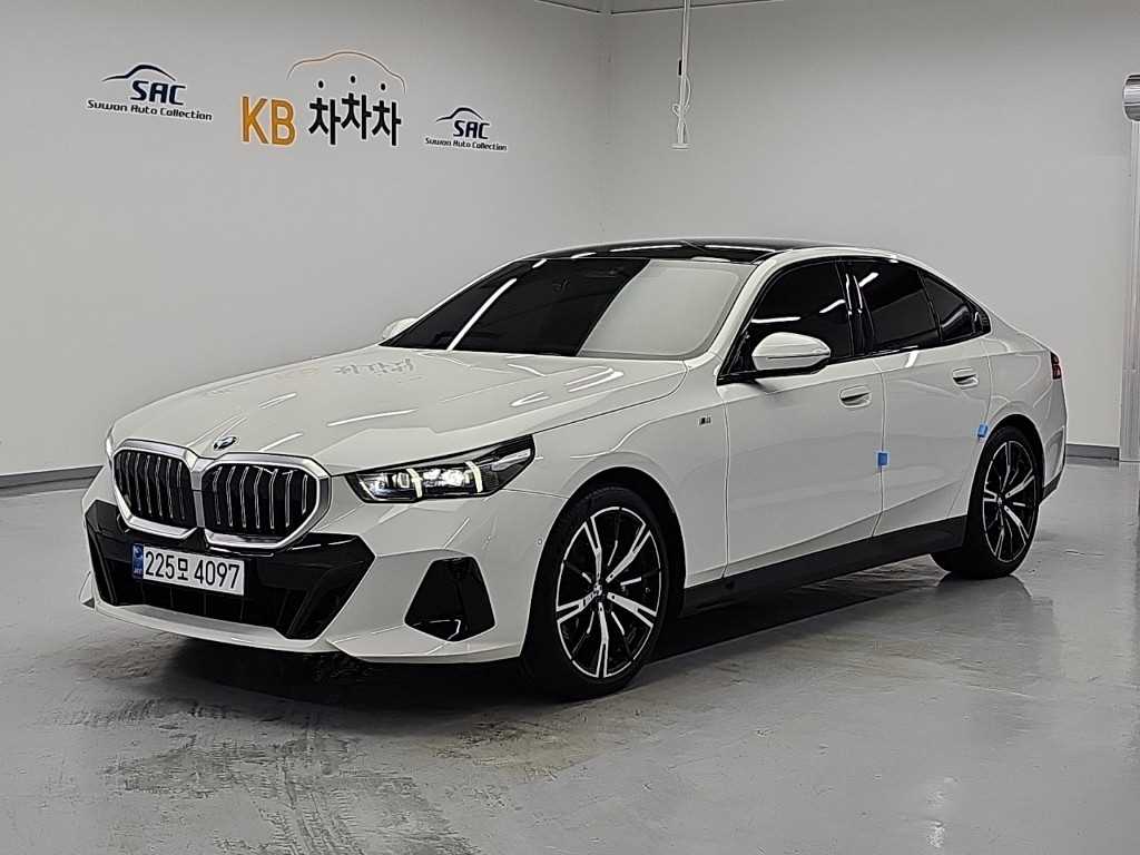 5시리즈 (G60) 530i xDrive M 스포츠 2025년식