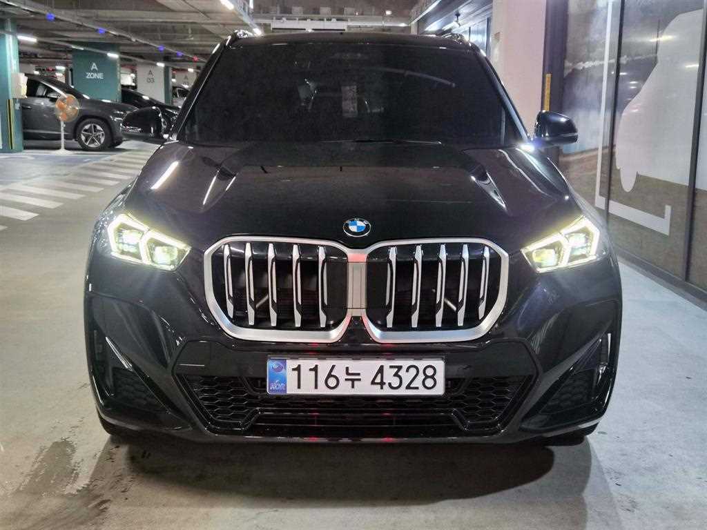 BMW X1 xDrive 20i M 스포츠 사진 2/20