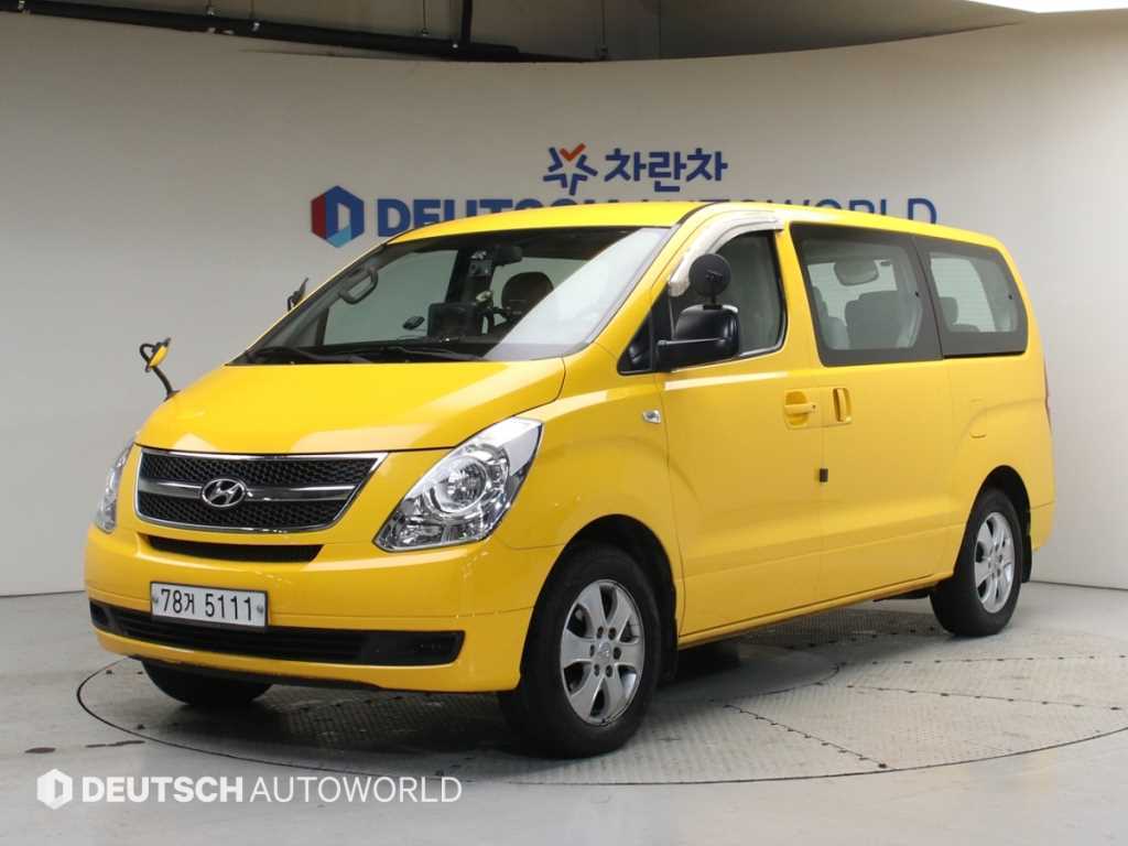 그랜드 스타렉스 12인승 왜건 4WD CVX 럭셔리 2015년식
