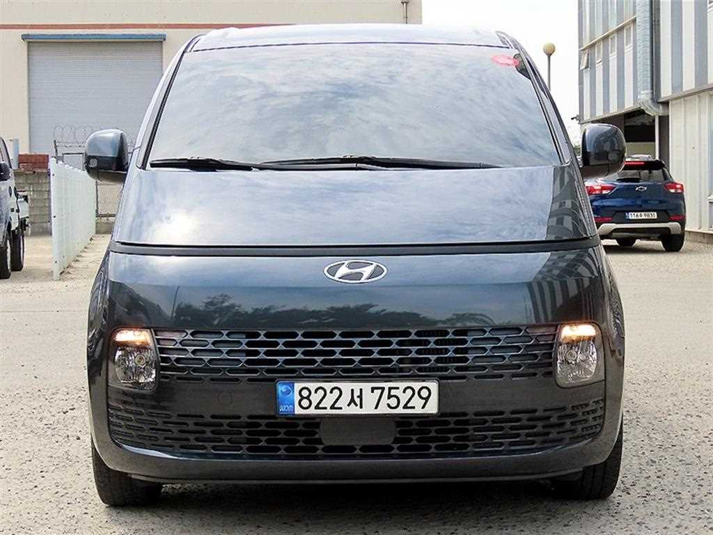 스타리아 2WD 디젤 카고 모던 3인승 2023년식