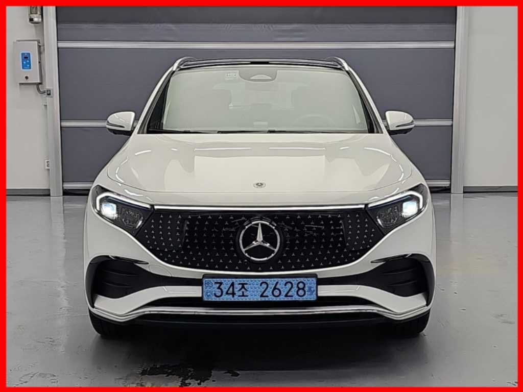 벤츠 EQA 250 AMG 라인 사진
