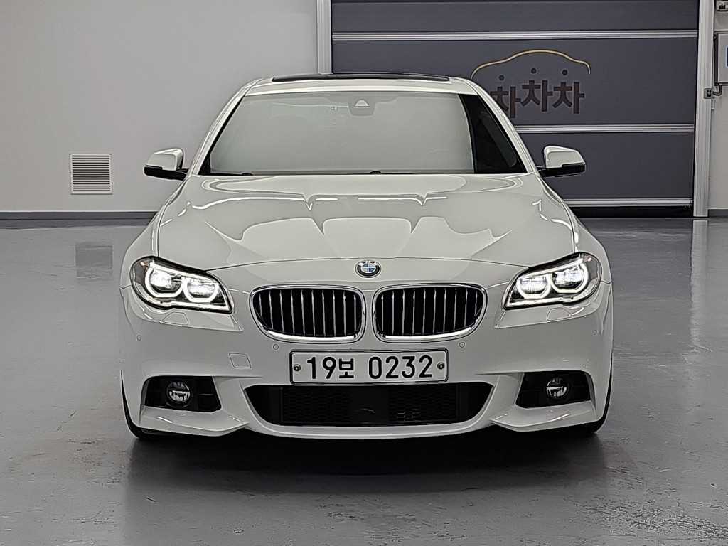 BMW 5시리즈 528i M 에어로 다이나믹 사진 2/20