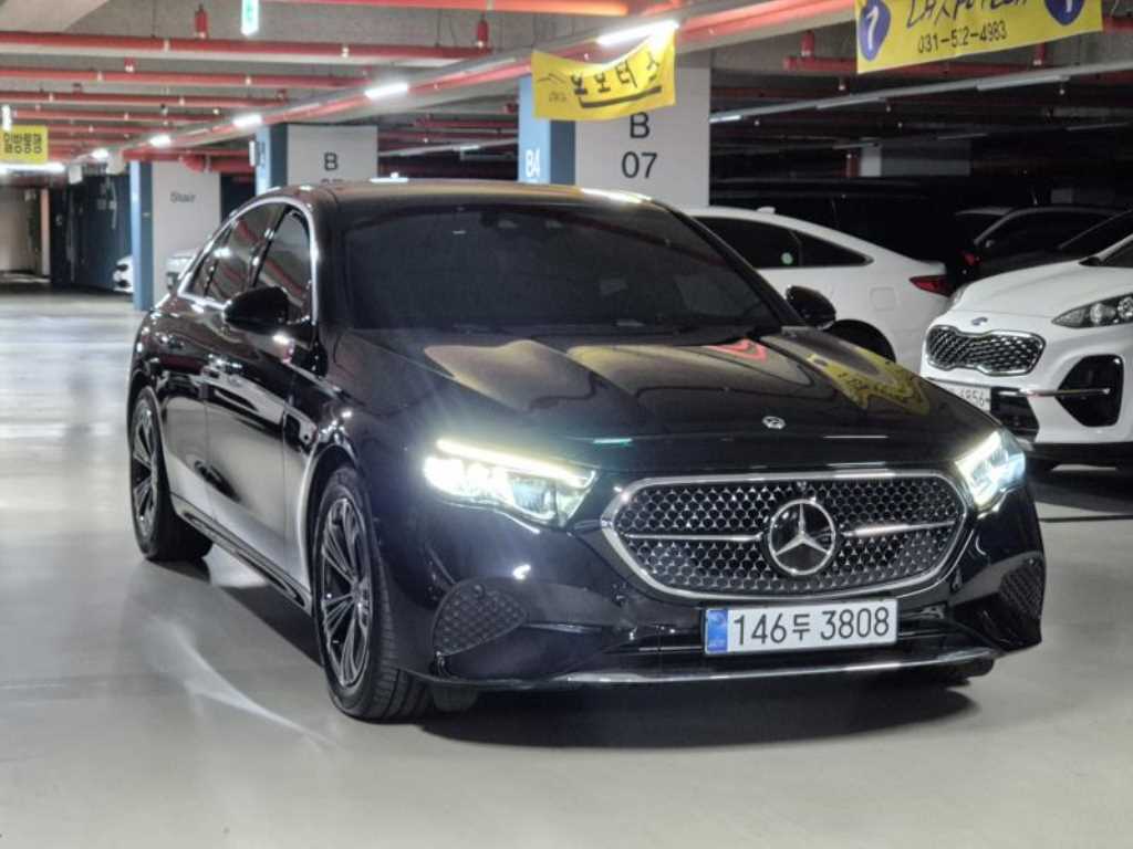 벤츠 E 클래스 E200 아방가르드 사진 2/20