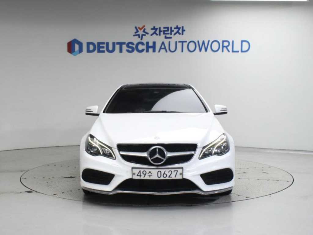벤츠 E 클래스 E200 쿠페 사진 2/20