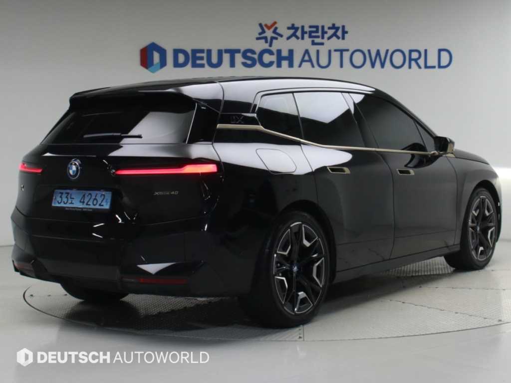 BMW iX xDrive 40 퍼스트 에디션 사진 2/20
