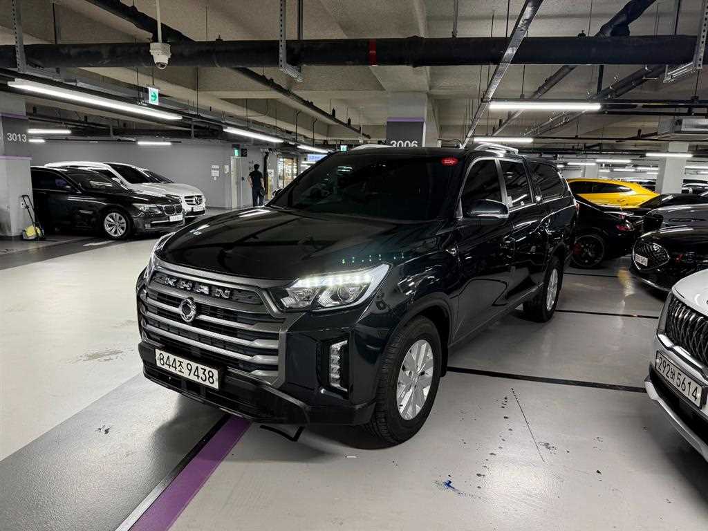 KGM 렉스턴 디젤 2.2 4WD 와일드 사진 2/20