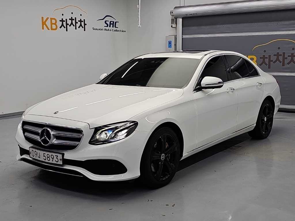 E-클래스 W213 E300 4MATIC 익스클루시브 2018년식