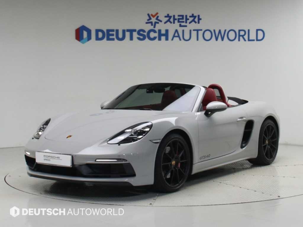 포르쉐 718 4.0 GTS 사진