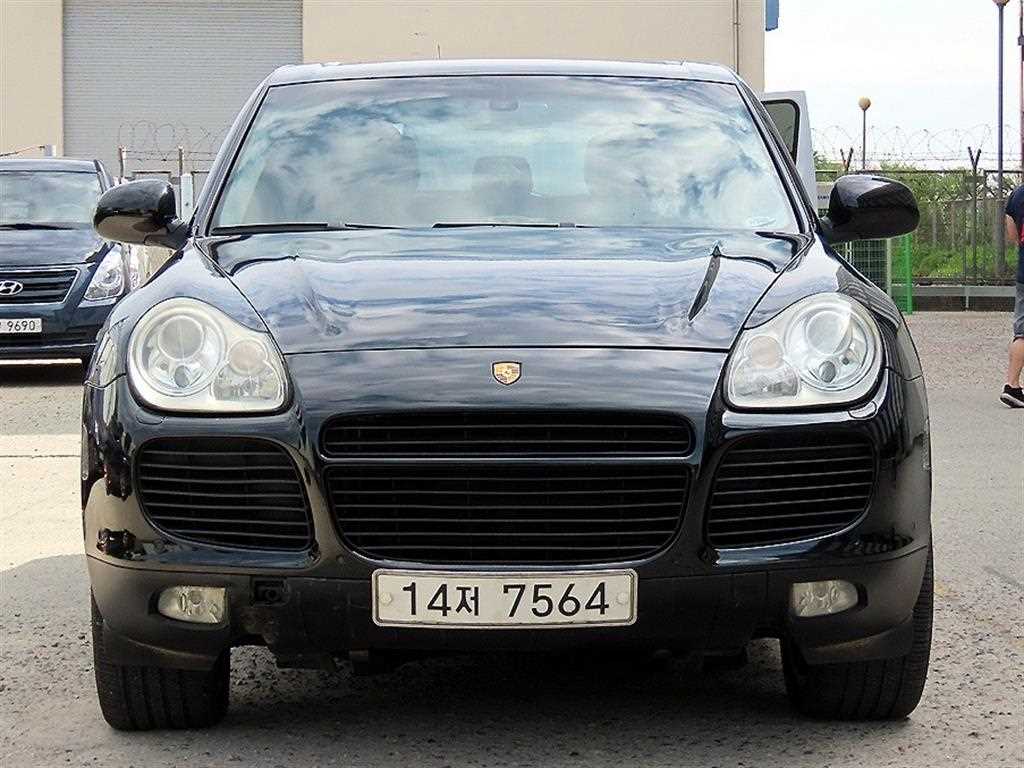 카이엔 4.5 터보 2006년식