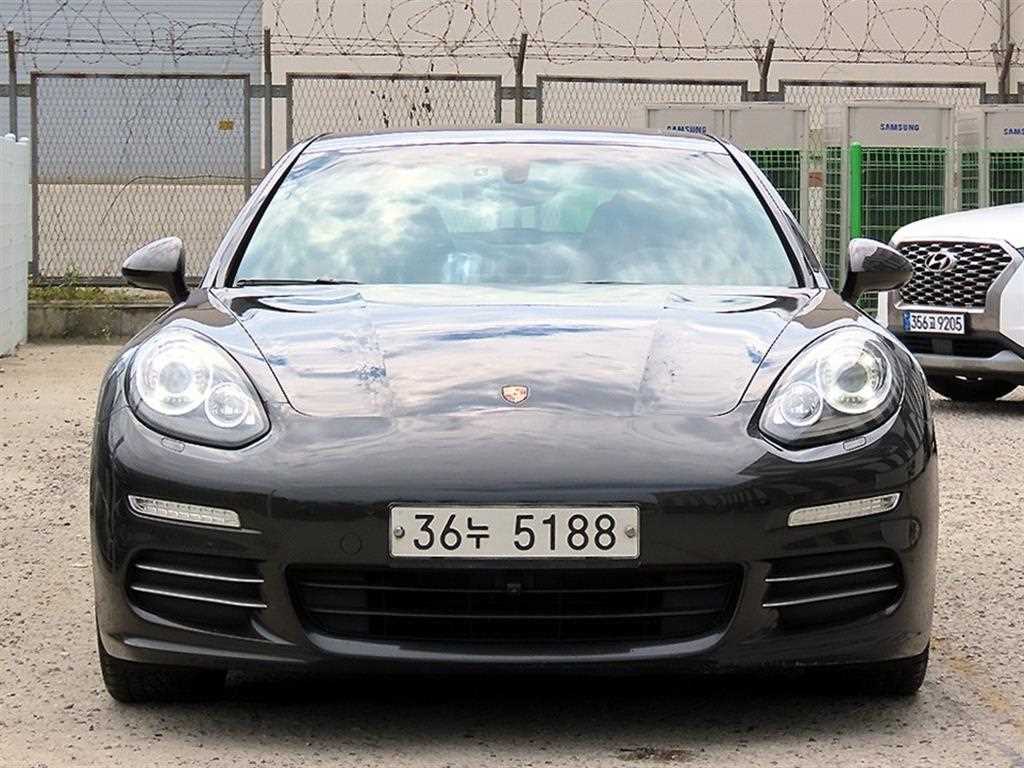 파나메라 3.6 AWD 970 2014년식