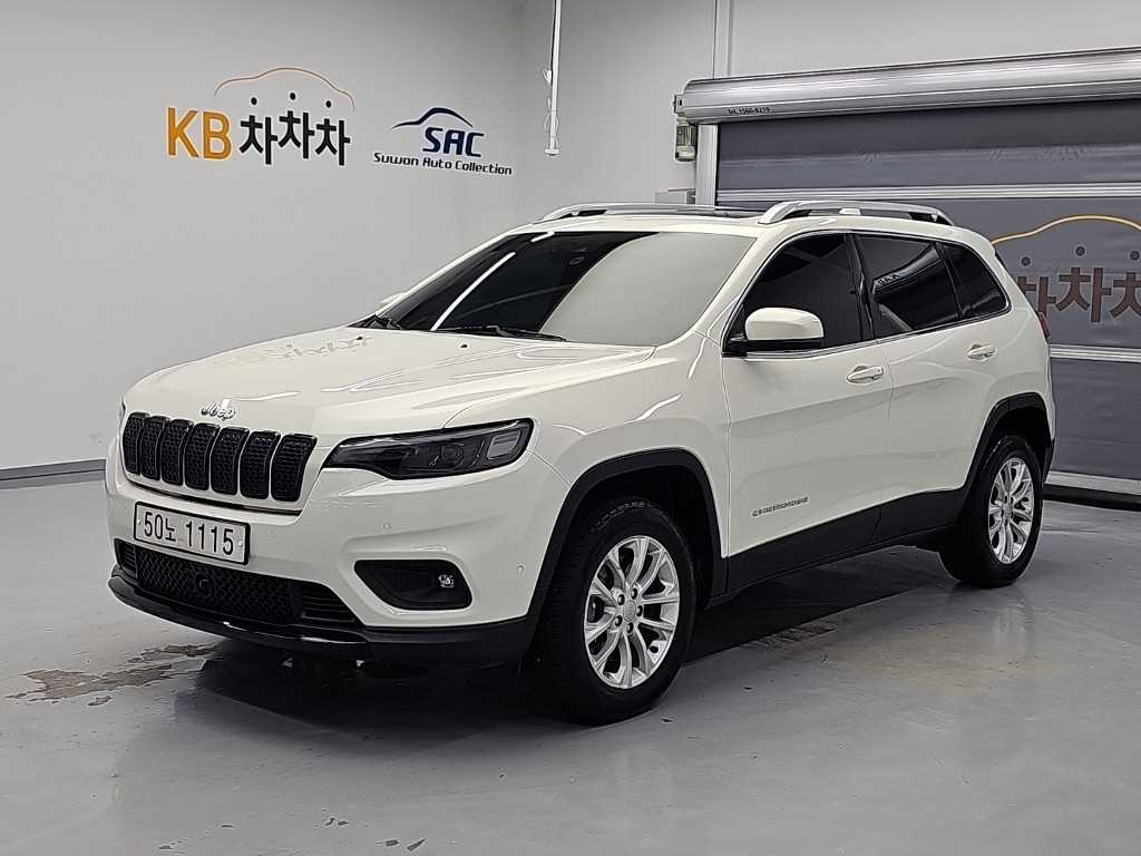 지프 체로키 2.4 론지튜드 AWD 사진