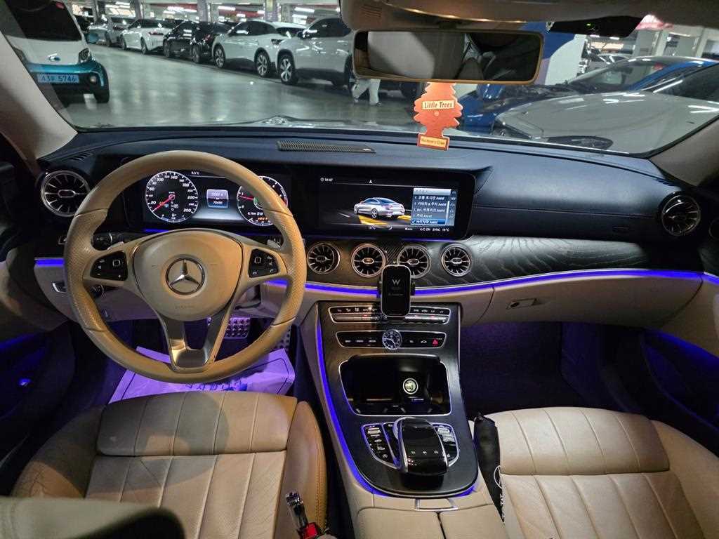 E-클래스 W213 E220d 쿠페 2017년식