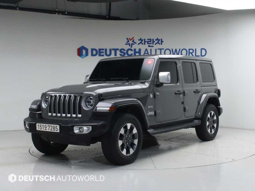 랭글러 (JL) 2.0 오버랜드 4도어 파워탑 2021년식