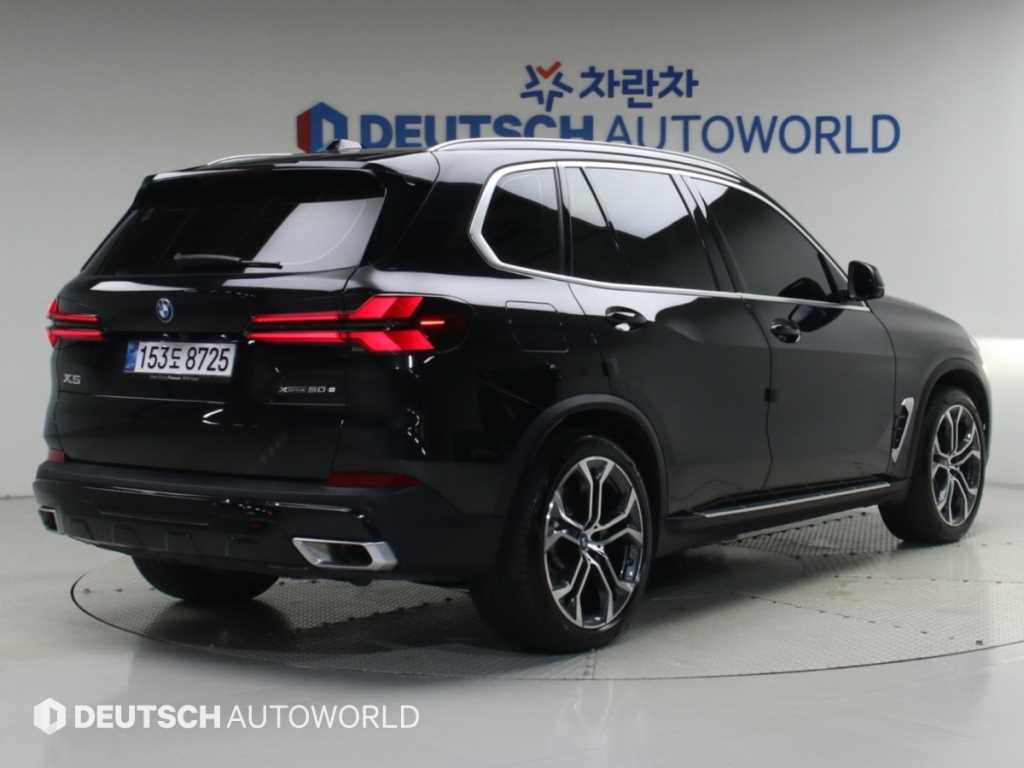 BMW X5 xDrive 50e xLine 사진 2/20