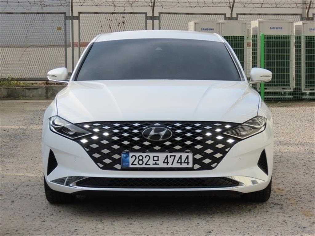 현대 그랜저 2.5 프리미엄 초이스 사진 2/20