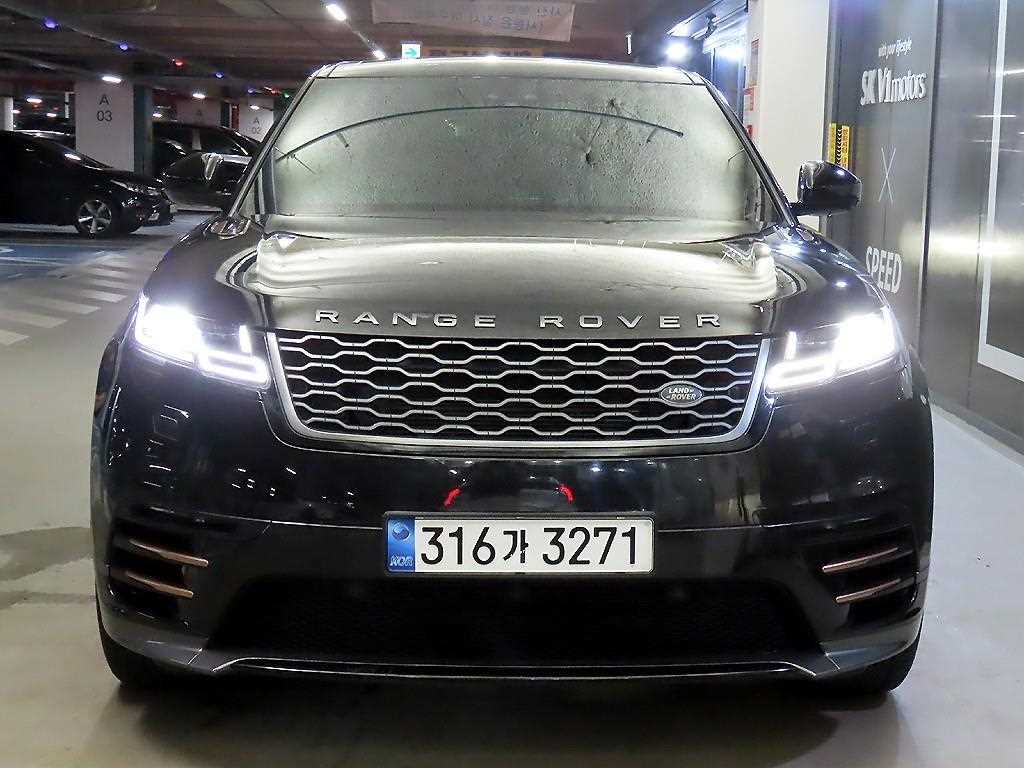 랜드로버 레인지로버 벨라 3.0 D300 R-다이나믹 SE 사진 2/20