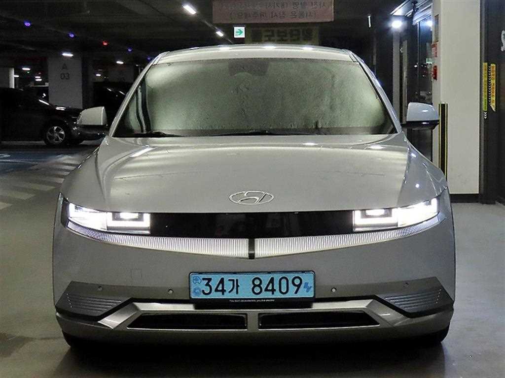 현대 아이오닉 5 롱 레인지 4WD 프레스티지 사진 2/20