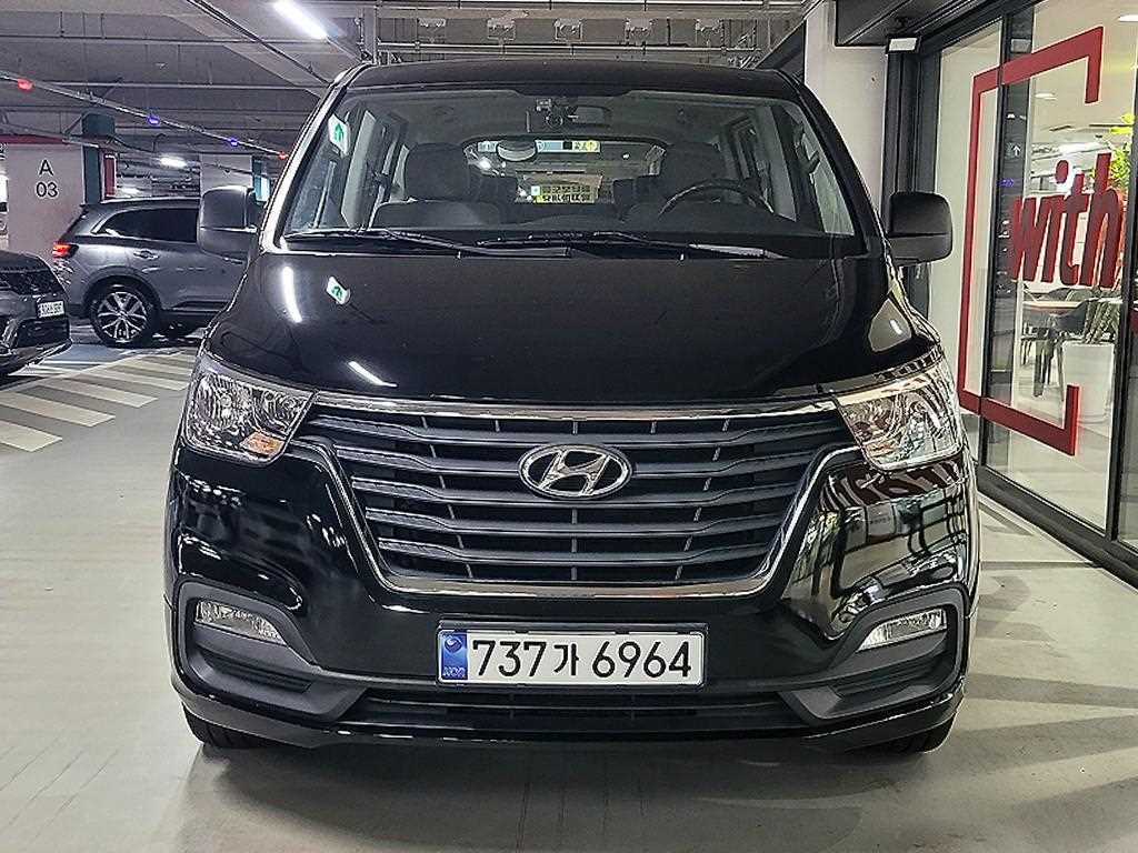 현대 스타렉스 2WD 웨건 12인승 스타일 사진 2/20