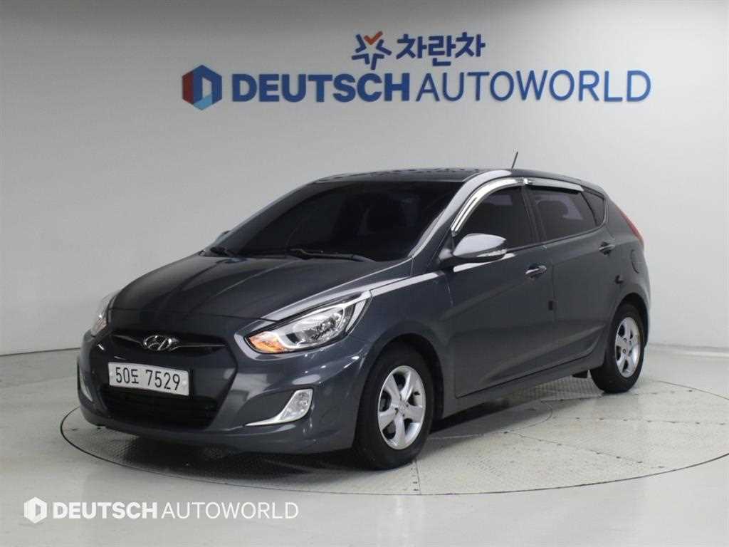 엑센트신형 위트 1.6VGT 프리미어 2012년식