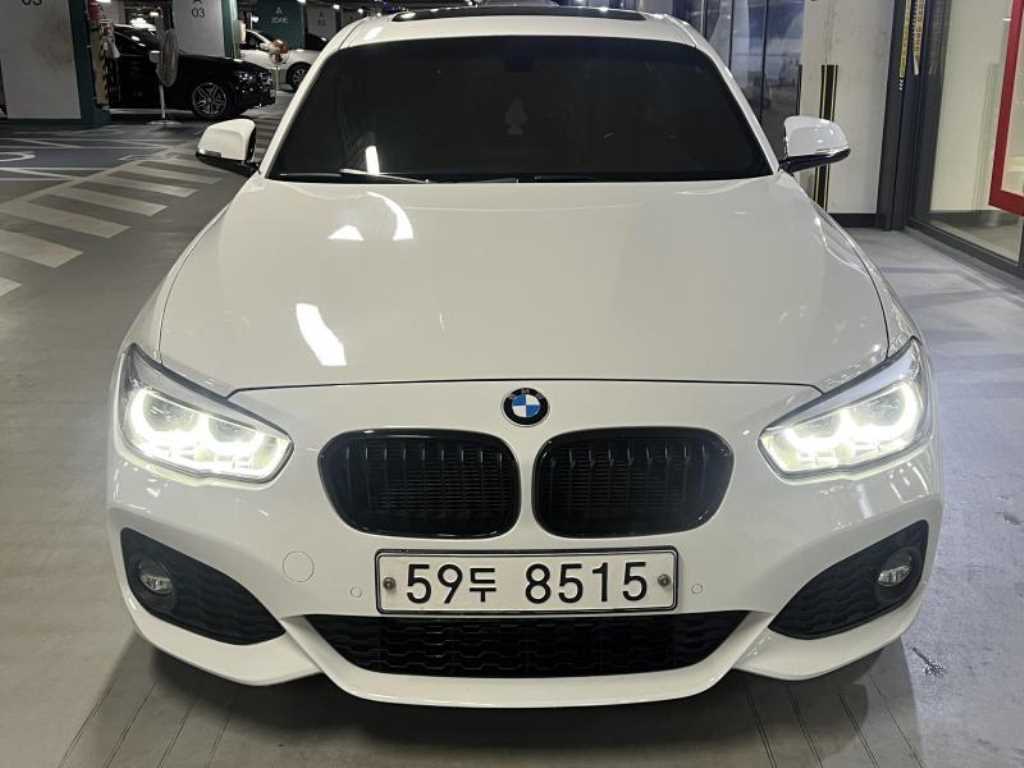 BMW 1시리즈 118d 스포츠 사진 2/18