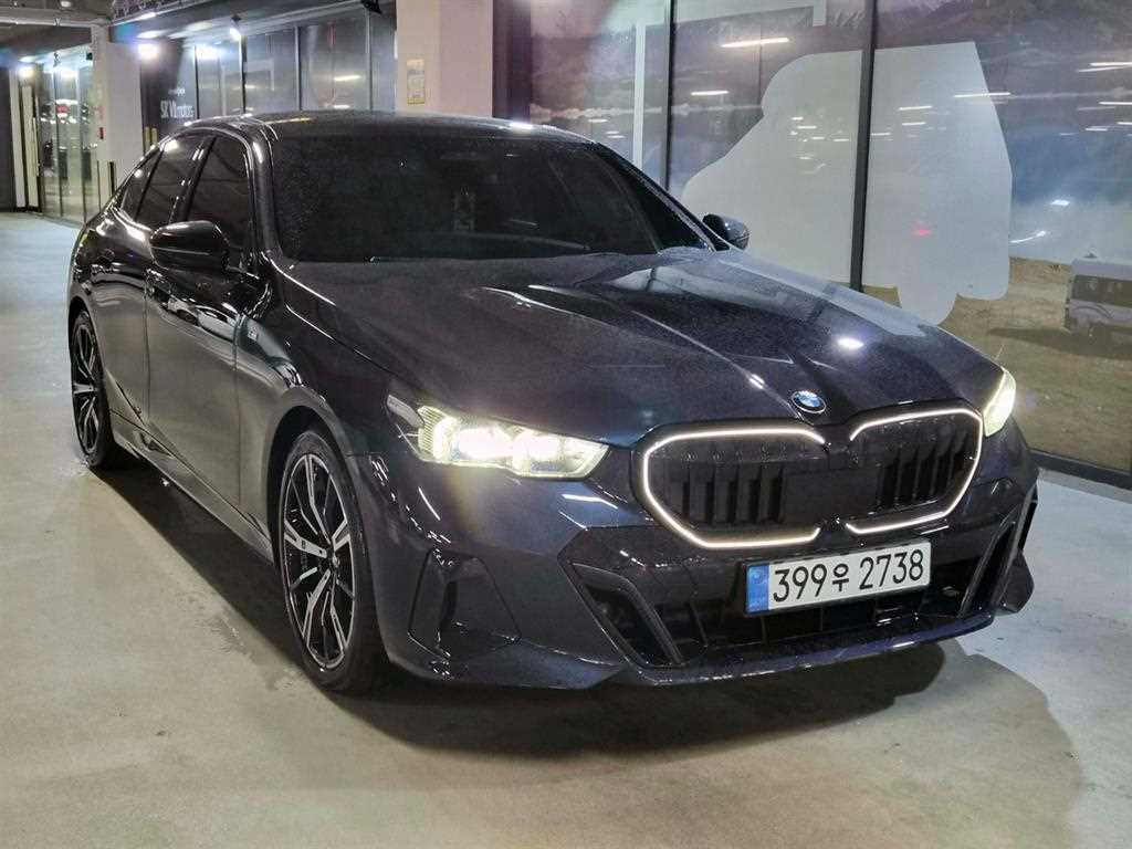 5시리즈 (G60) 530i xDrive M 스포츠 2025년식