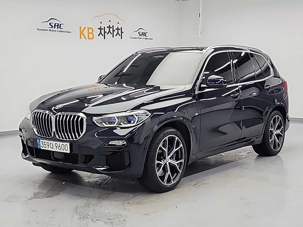 BMW X5 xDrive 45e M 스포츠 사진
