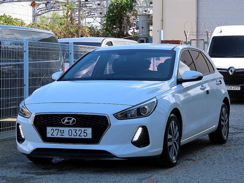 현대 i30 1.4 터보 스마트 사진 2/20