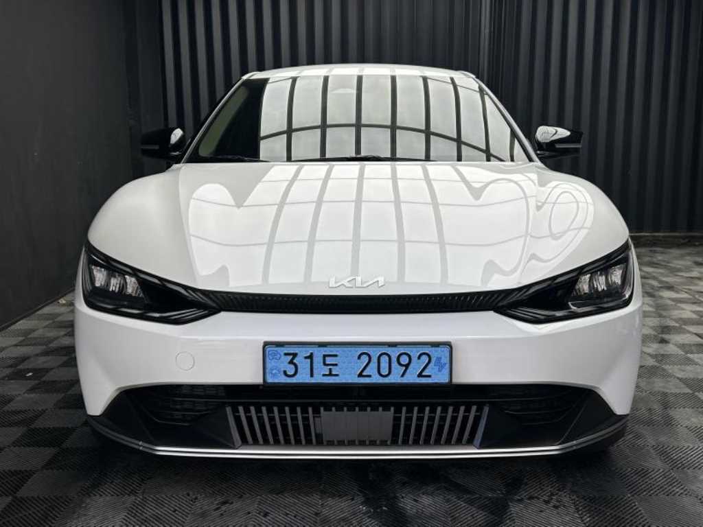 EV6 롱레인지 에어 2022년식