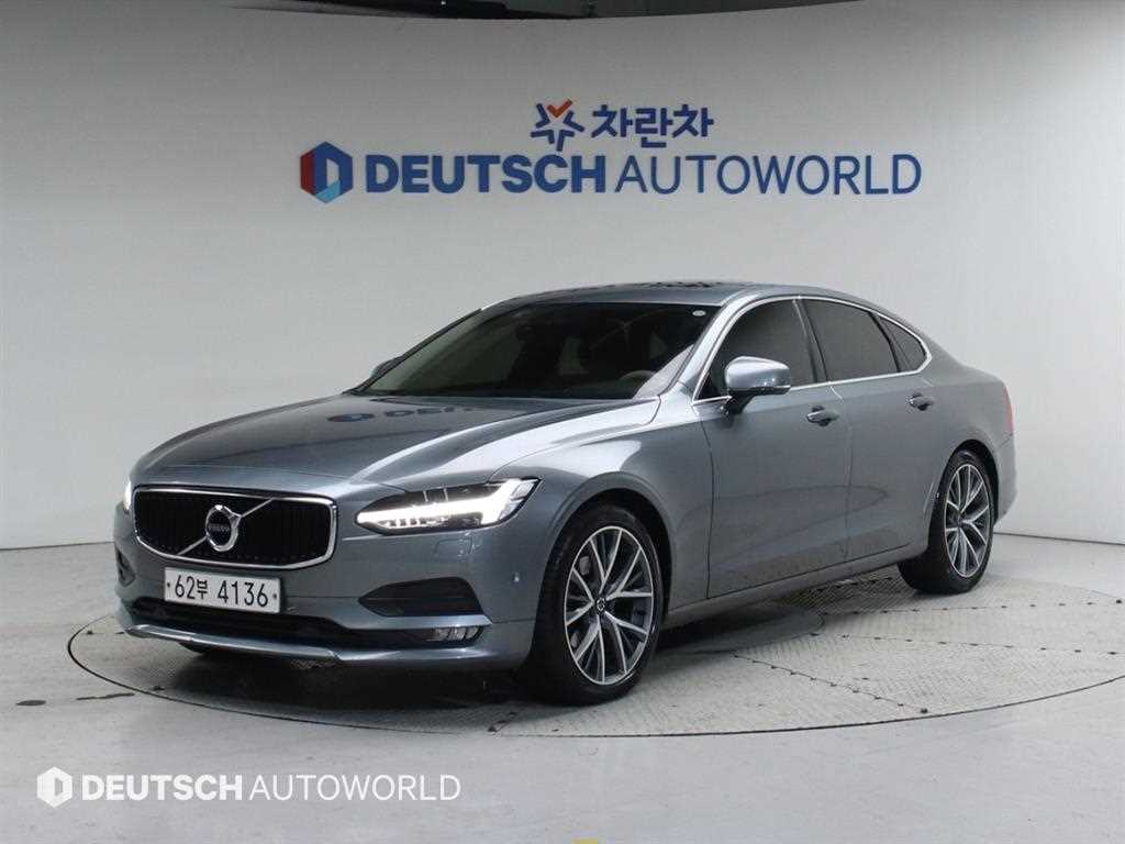 S90 D5 AWD 모멘텀 2017년식