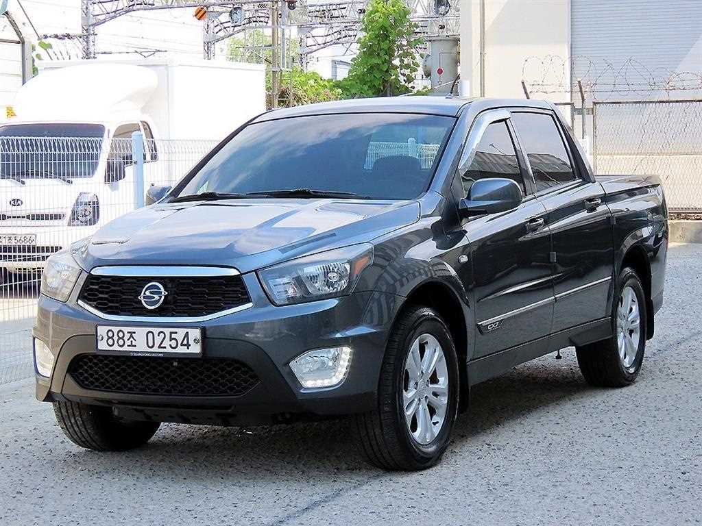 KGM 코란도 CX7(4WD) 클럽 사진 2/18
