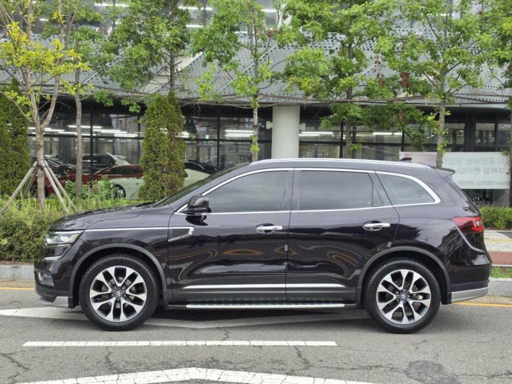 QM6 가솔린 2WD RE 시그니처 2019년식