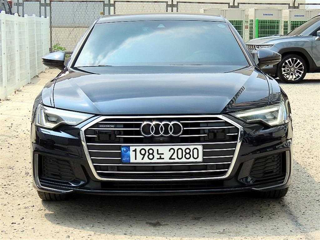아우디 A6 45 TFSI 콰트로 프리미엄 사진
