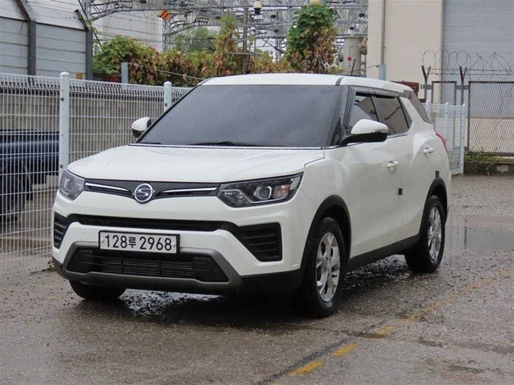 KGM 티볼리 2WD 가솔린 1.5 A1 사진 2/20
