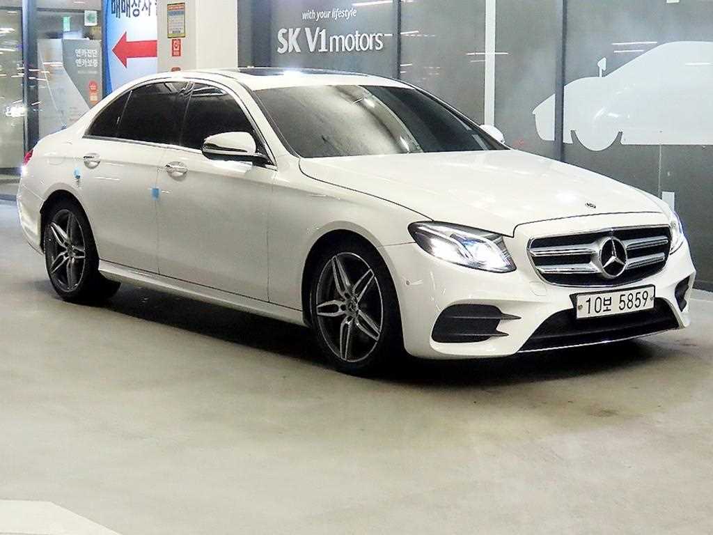 E-클래스 W213 E300 AMG LINE 2019년식