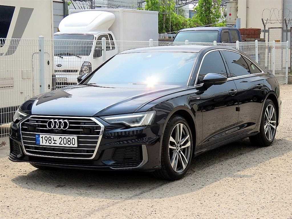 아우디 A6 45 TFSI 콰트로 프리미엄 사진 2/20