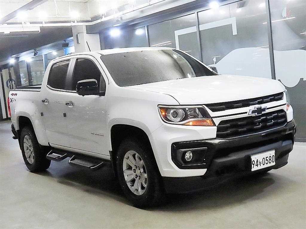 리얼 뉴 콜로라도 3.6 익스트림 4WD 2021년식